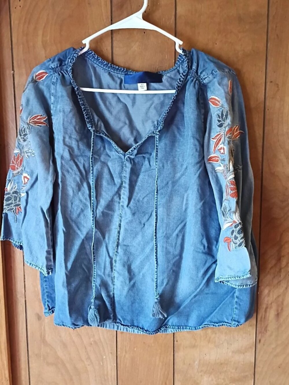 Blue Rain Women's XS Chambray Tencel Embroidered Peasant Blouse Blue 3/4 Sleeve